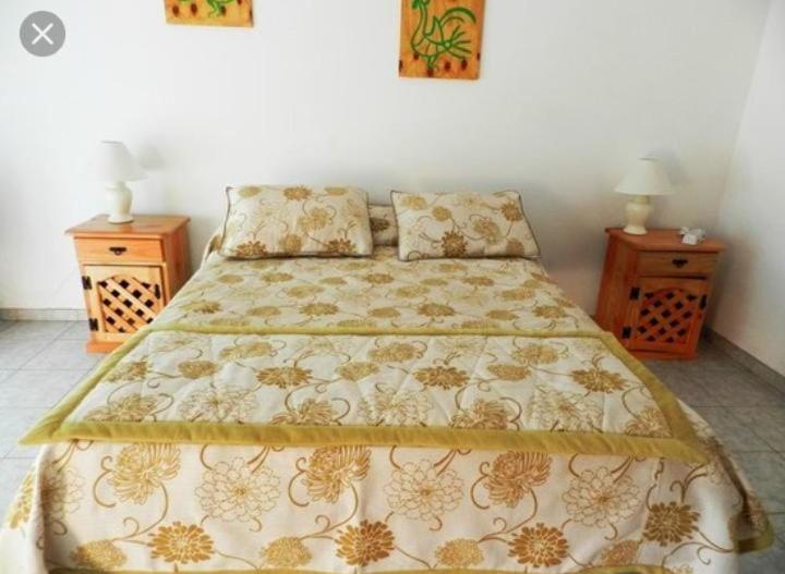 Hostal Tu'U Koihu อังกาโรอา ภายนอก รูปภาพ